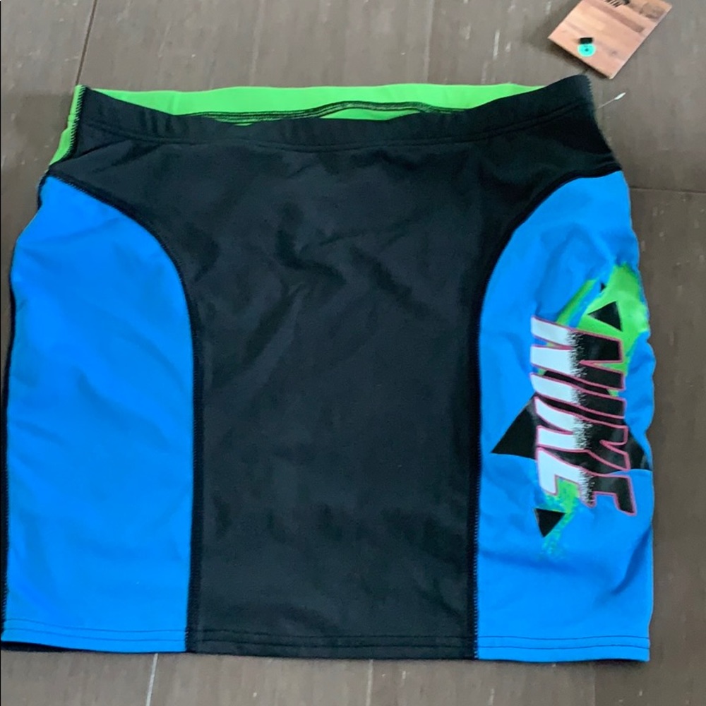 NWT Nike skirt S